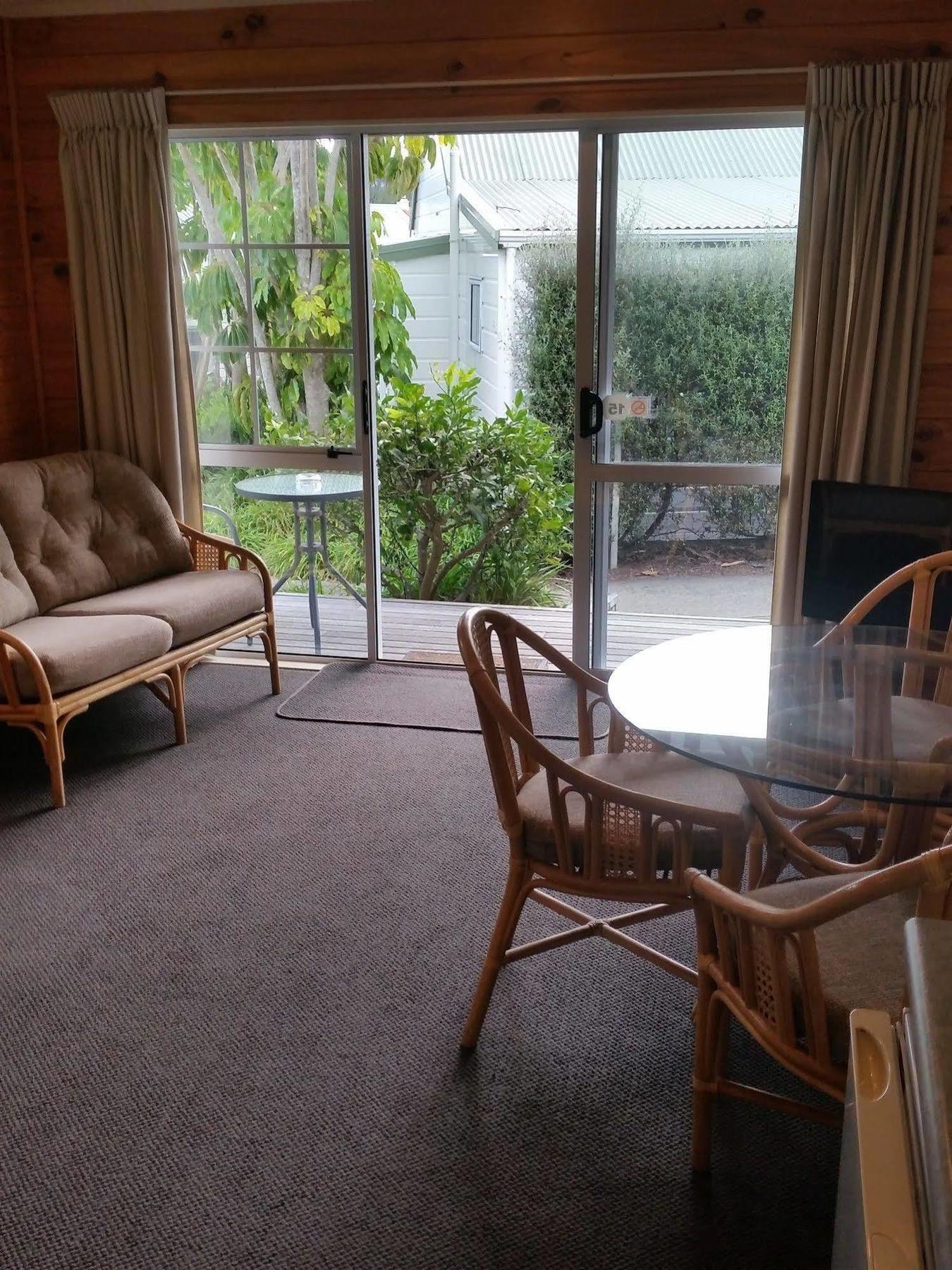 Pauanui Pines Motor Lodge Zewnętrze zdjęcie