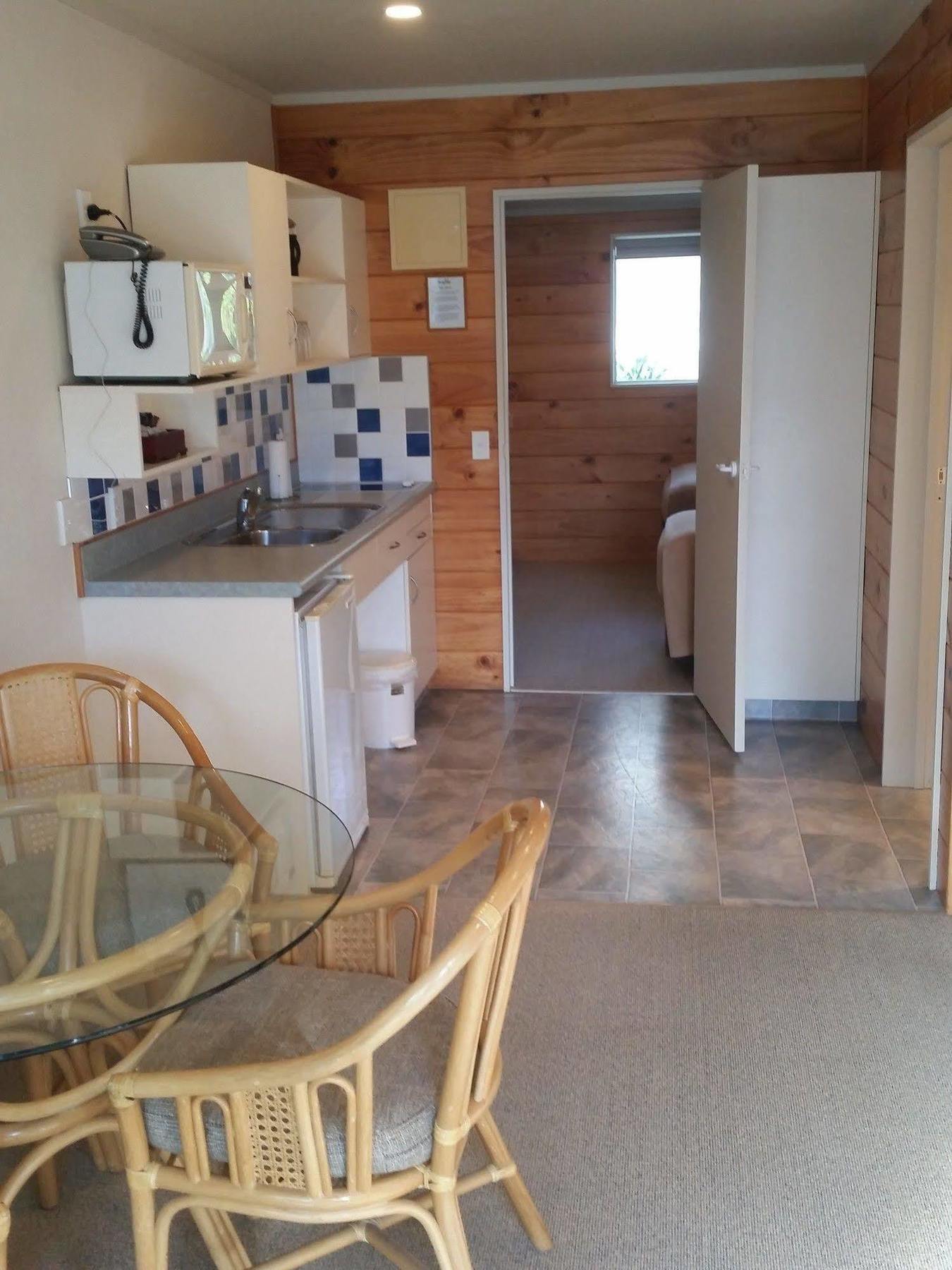 Pauanui Pines Motor Lodge Zewnętrze zdjęcie